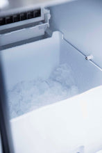 Load image into Gallery viewer, Summerset Deluxe 15 inch Outdoor Ice Maker  SSIM-15